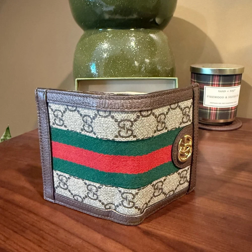 Gucci Beige and Green Box Set - Picture 6 of 6